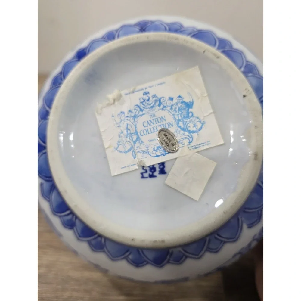 Vtg Chinese Blue And White Hexagon Serving Bowl Canton Collection Twos Company